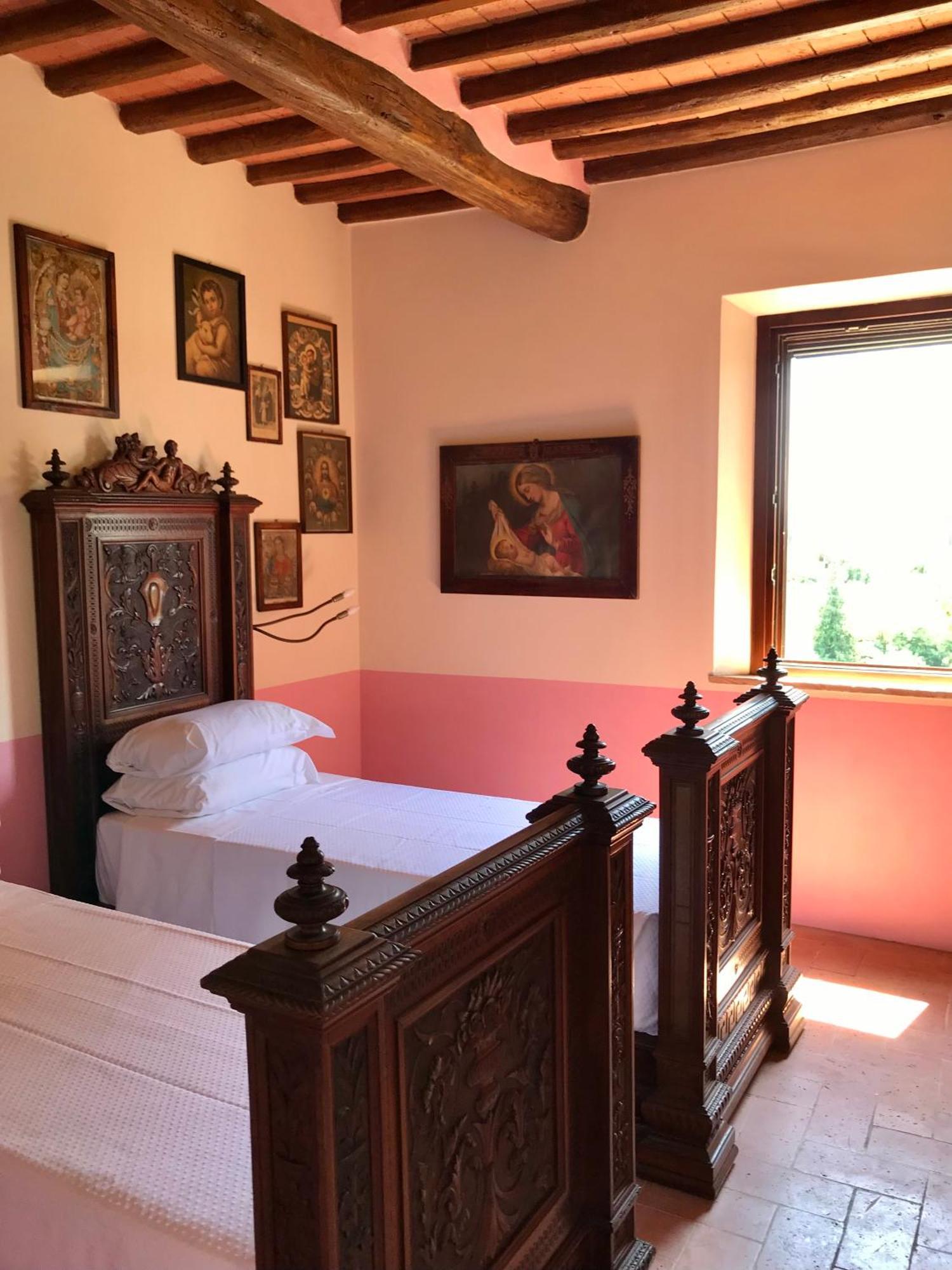 Agriturismo La Palazzina Palaia Ruang foto