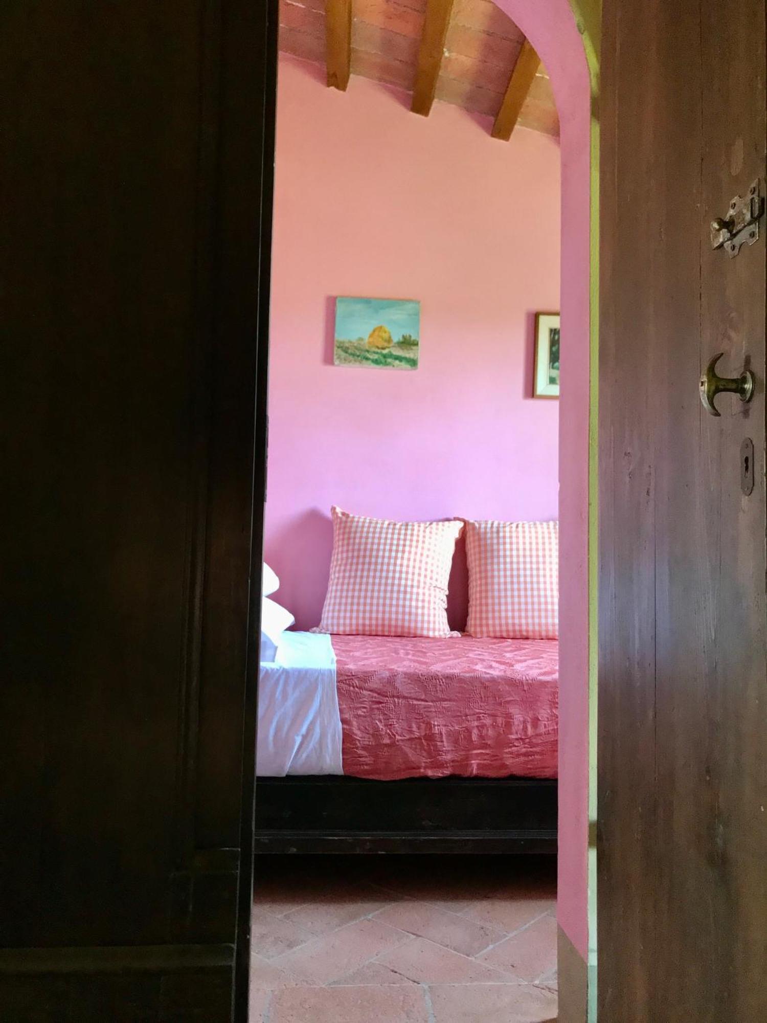 Agriturismo La Palazzina Palaia Ruang foto