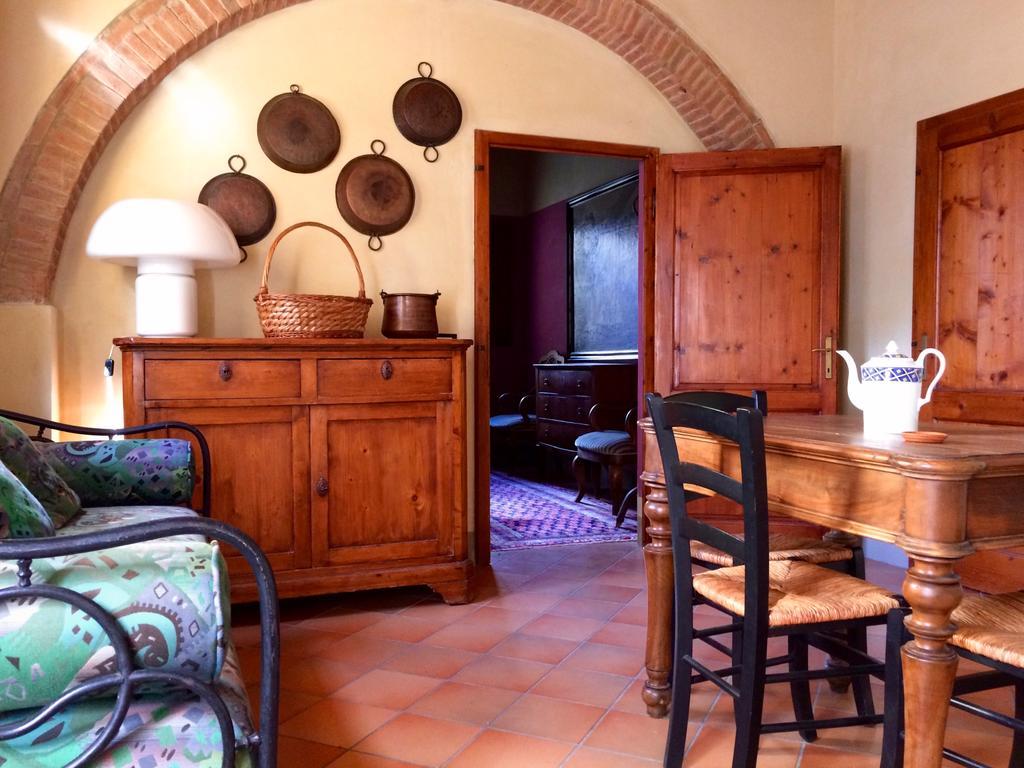 Agriturismo La Palazzina Palaia Bagian luar foto
