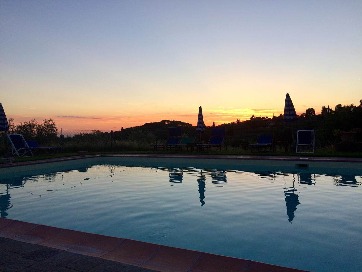 Agriturismo La Palazzina Palaia Bagian luar foto
