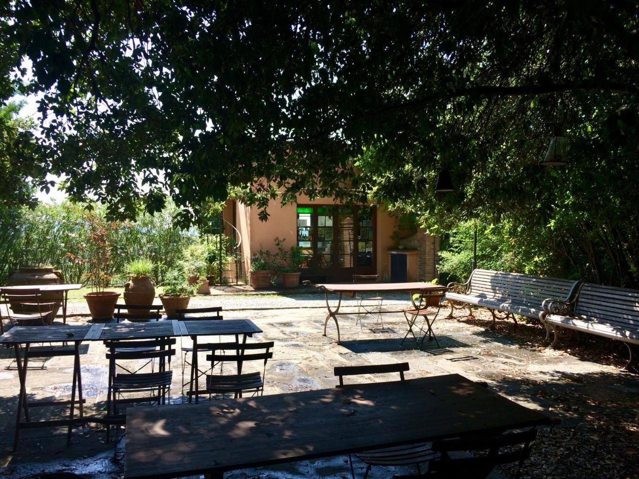 Agriturismo La Palazzina Palaia Bagian luar foto